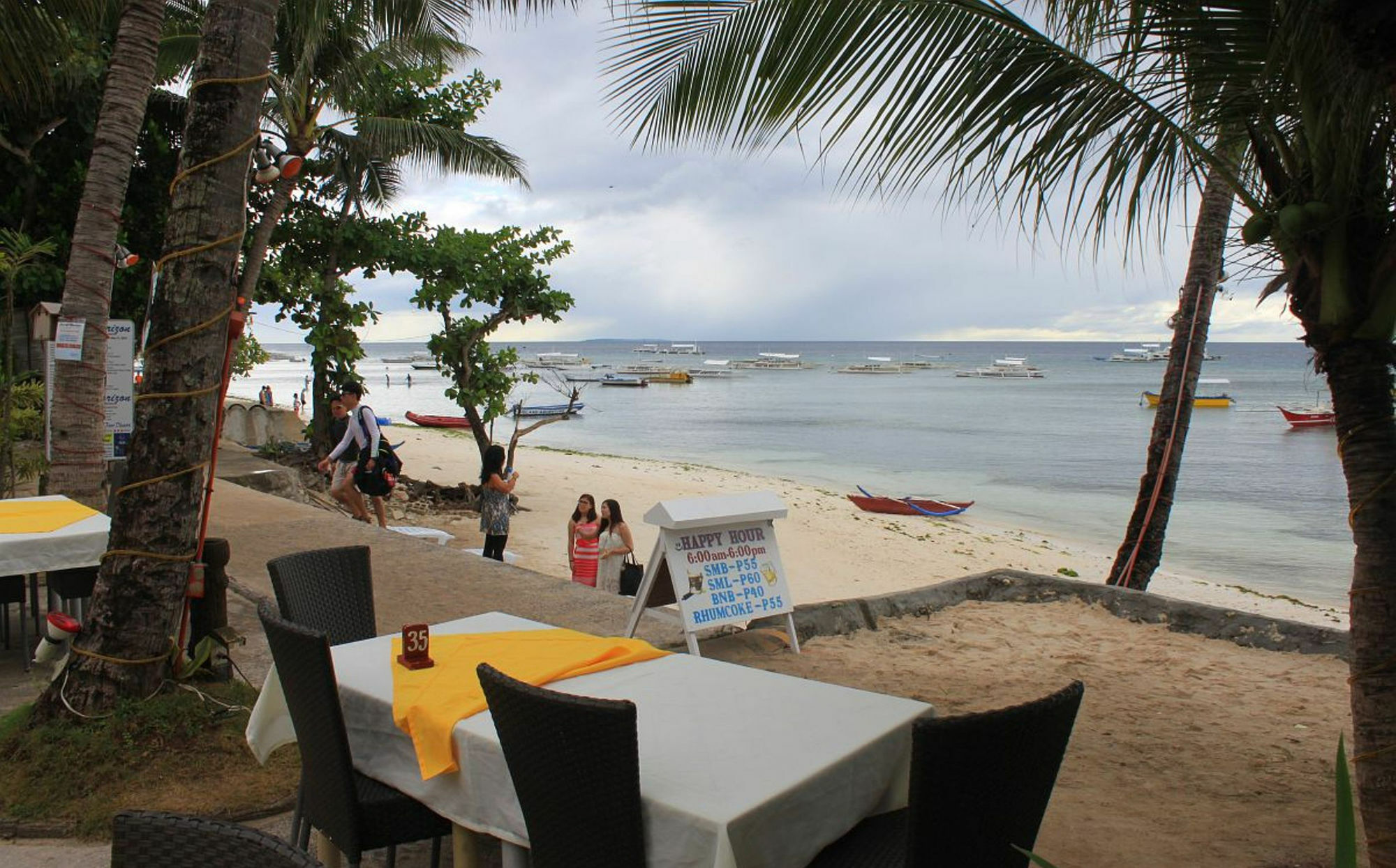 Lost Horizon Beach Dive Resort Bohol Exteriör bild