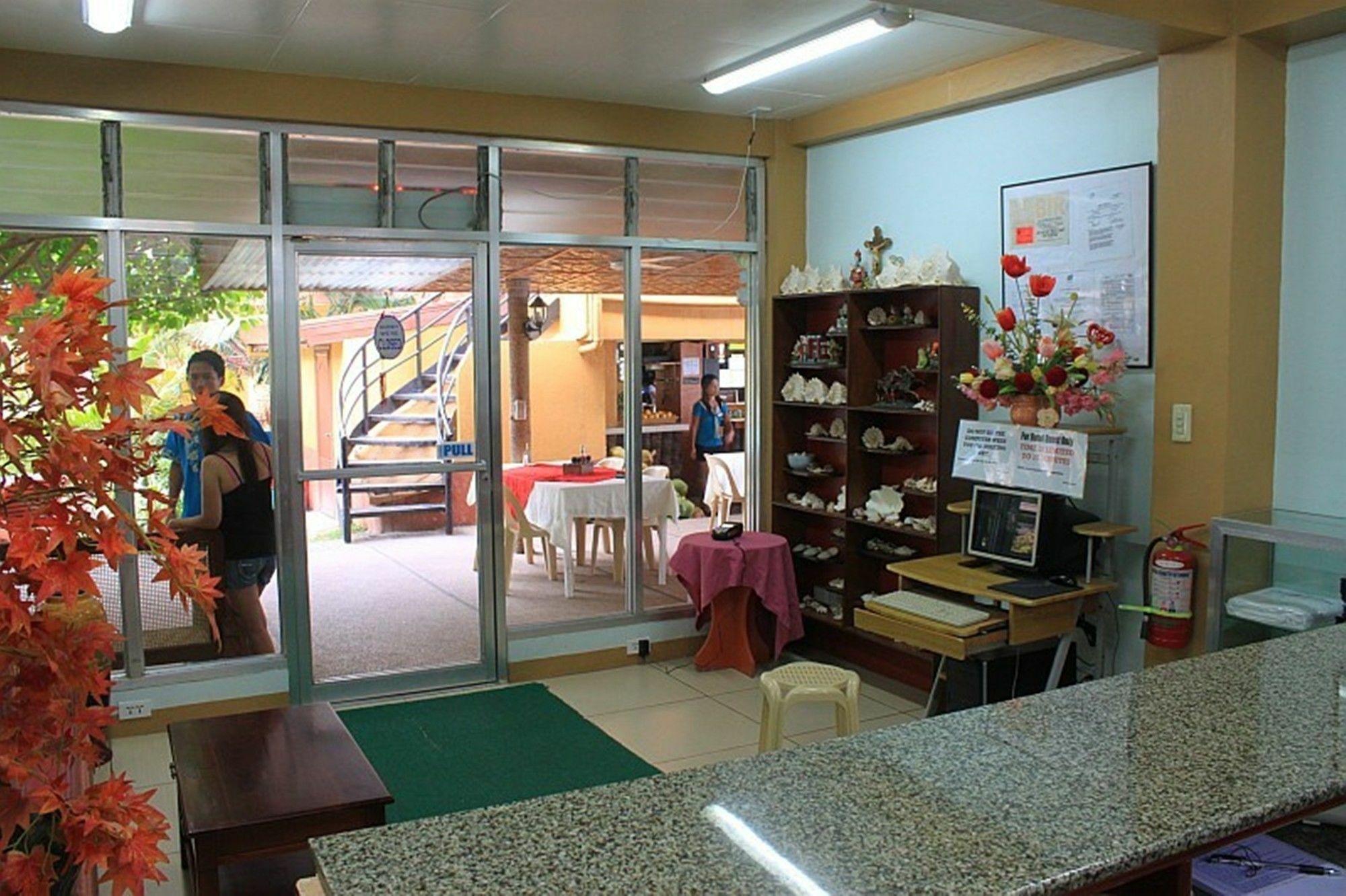 Lost Horizon Beach Dive Resort Bohol Exteriör bild