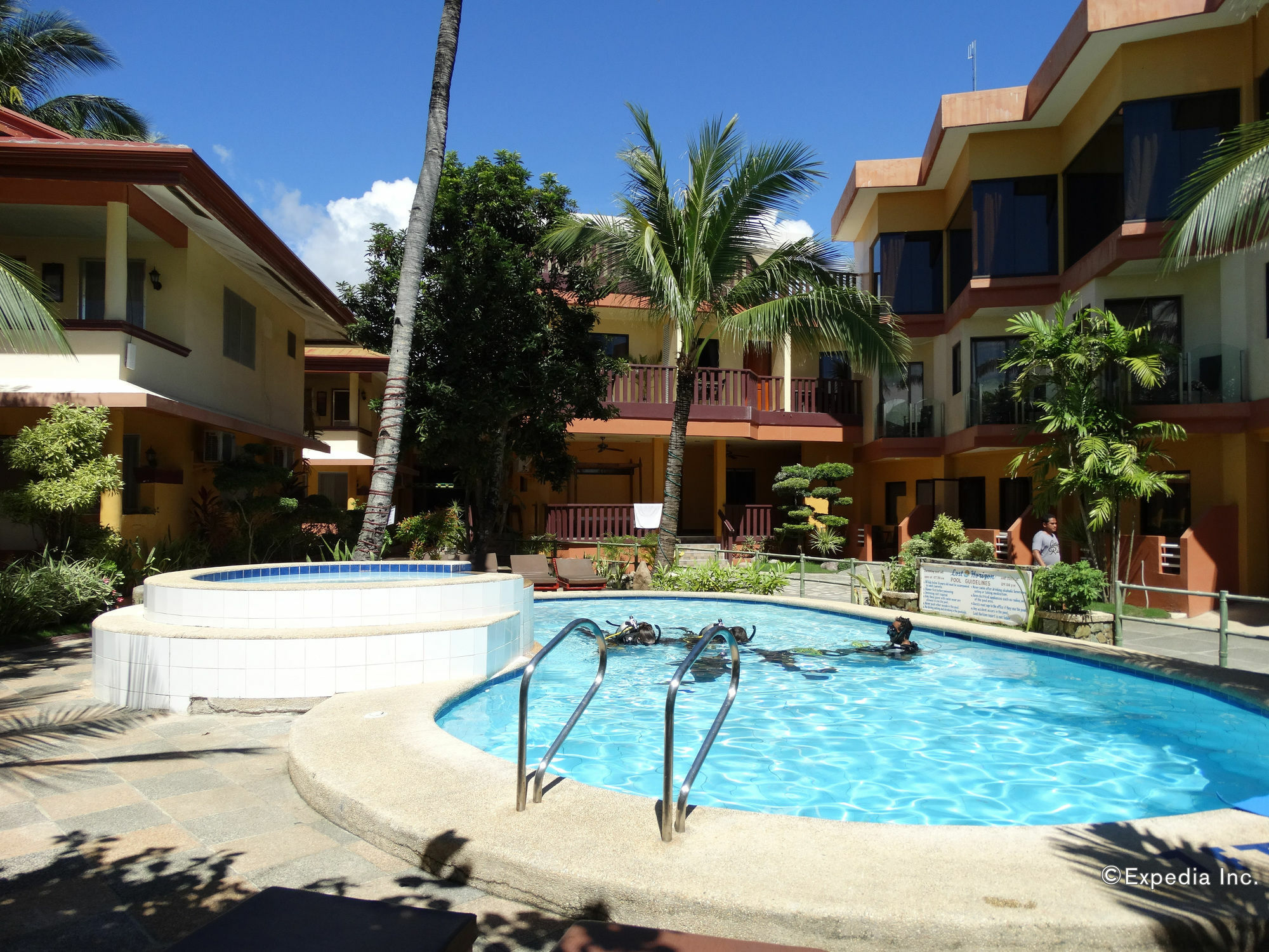 Lost Horizon Beach Dive Resort Bohol Exteriör bild