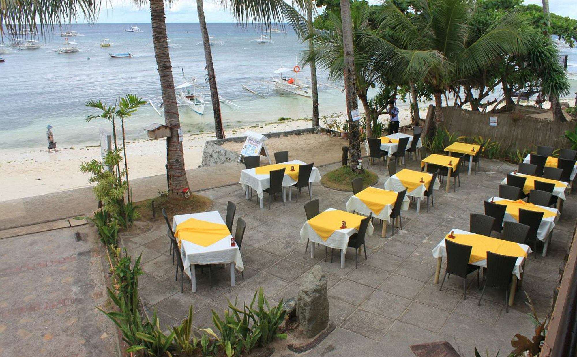 Lost Horizon Beach Dive Resort Bohol Exteriör bild